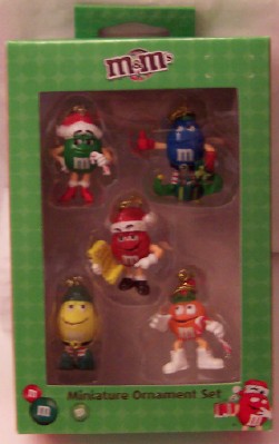 M&M'S MINIS CHARACTERS TOYS LOT DIFFERENT COLORS MARS M&M'S CANDY MINI'S  TOYS